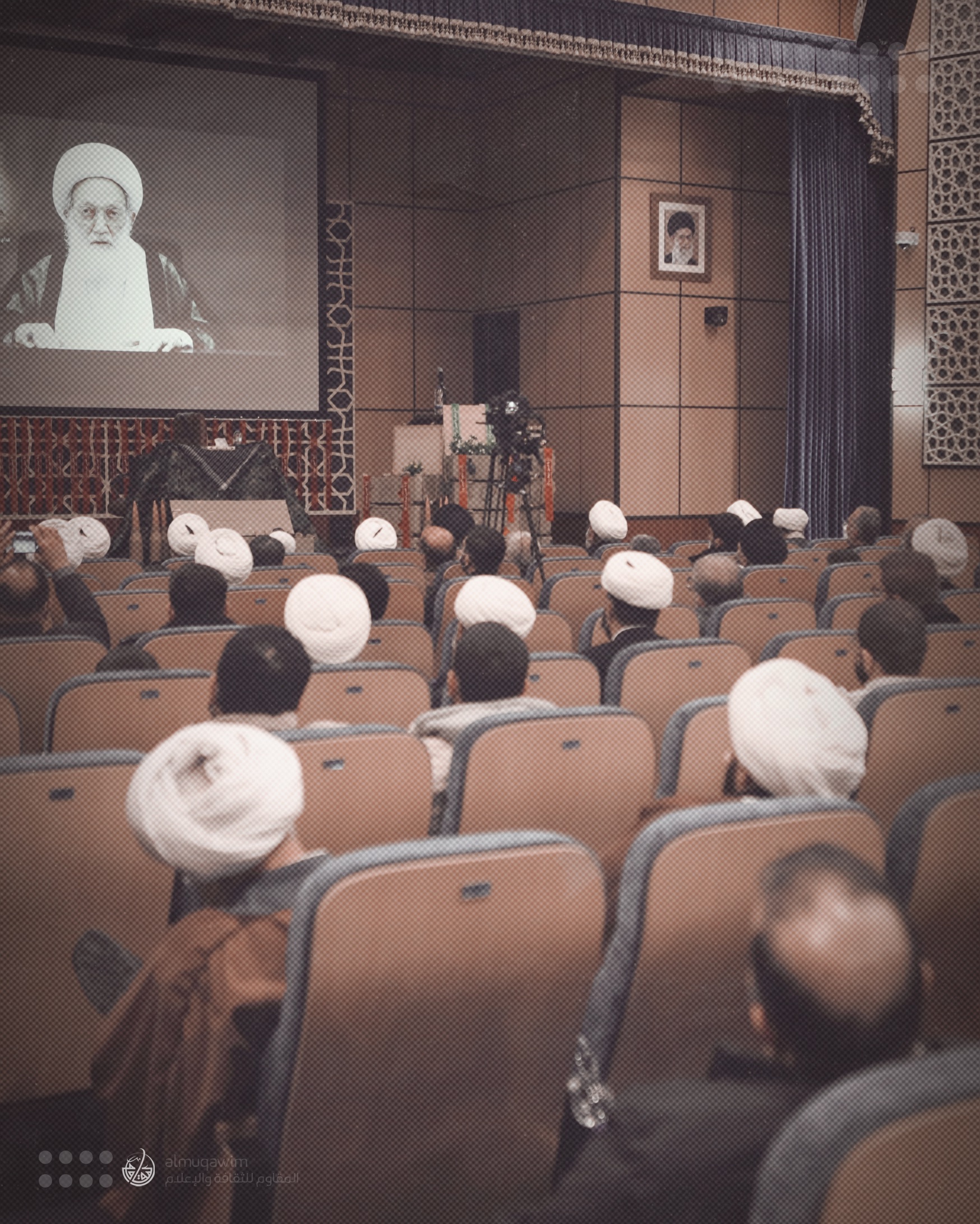 تغطية مصورة : آية الله قاسم يشارك في الذكرى الثانية لبطليّ الأمة الإسلامية - ٥ يناير ٢٠٢٢م