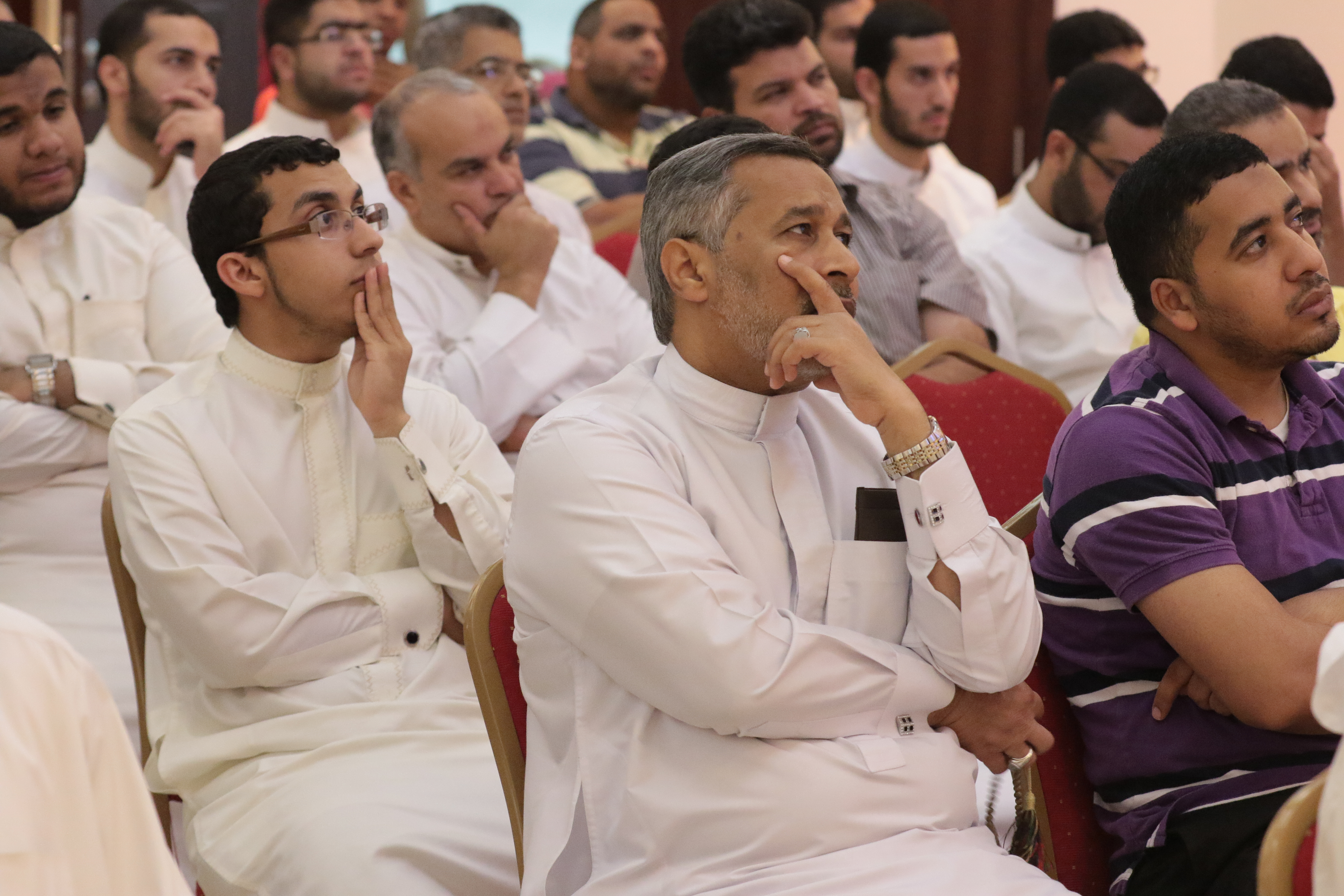 تغطية مصورة : كلمة سماحة آية الله قاسم بجمعية التوعية بعنوان "أقبل شهر الله"