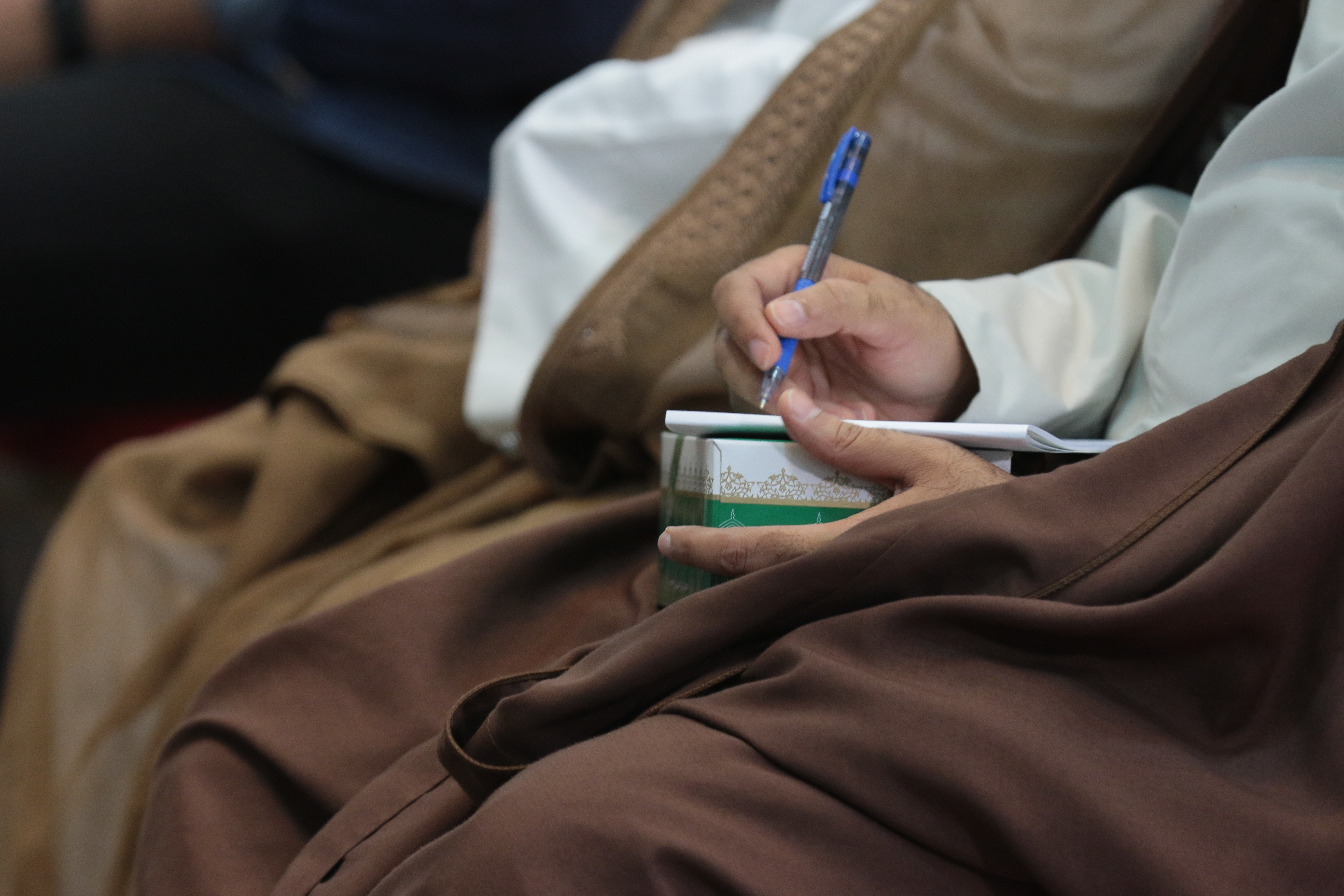 تغطية مصورة : كلمة سماحة آية الله قاسم بجمعية التوعية بعنوان "أقبل شهر الله"