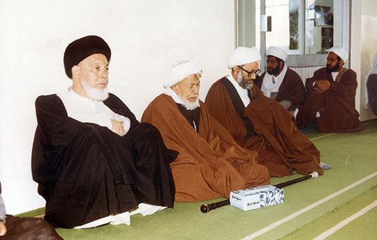 السـيرة المصـورة لـ آية الله قاسم
