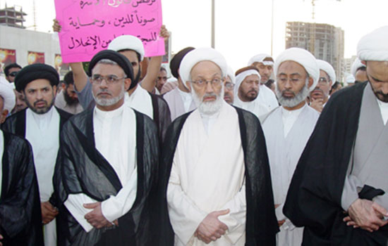 السـيرة المصـورة لـ آية الله قاسم