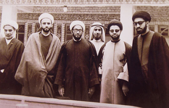 السـيرة المصـورة لـ آية الله قاسم