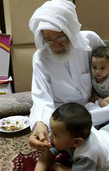 السـيرة المصـورة لـ آية الله قاسم