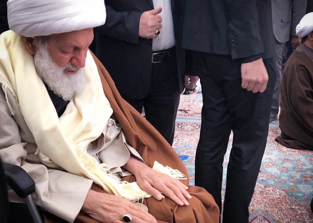 تغطية مصورة : زيارة آية الله قاسم مرقد أمير المؤمنين - 27 ديسمبر 2018م